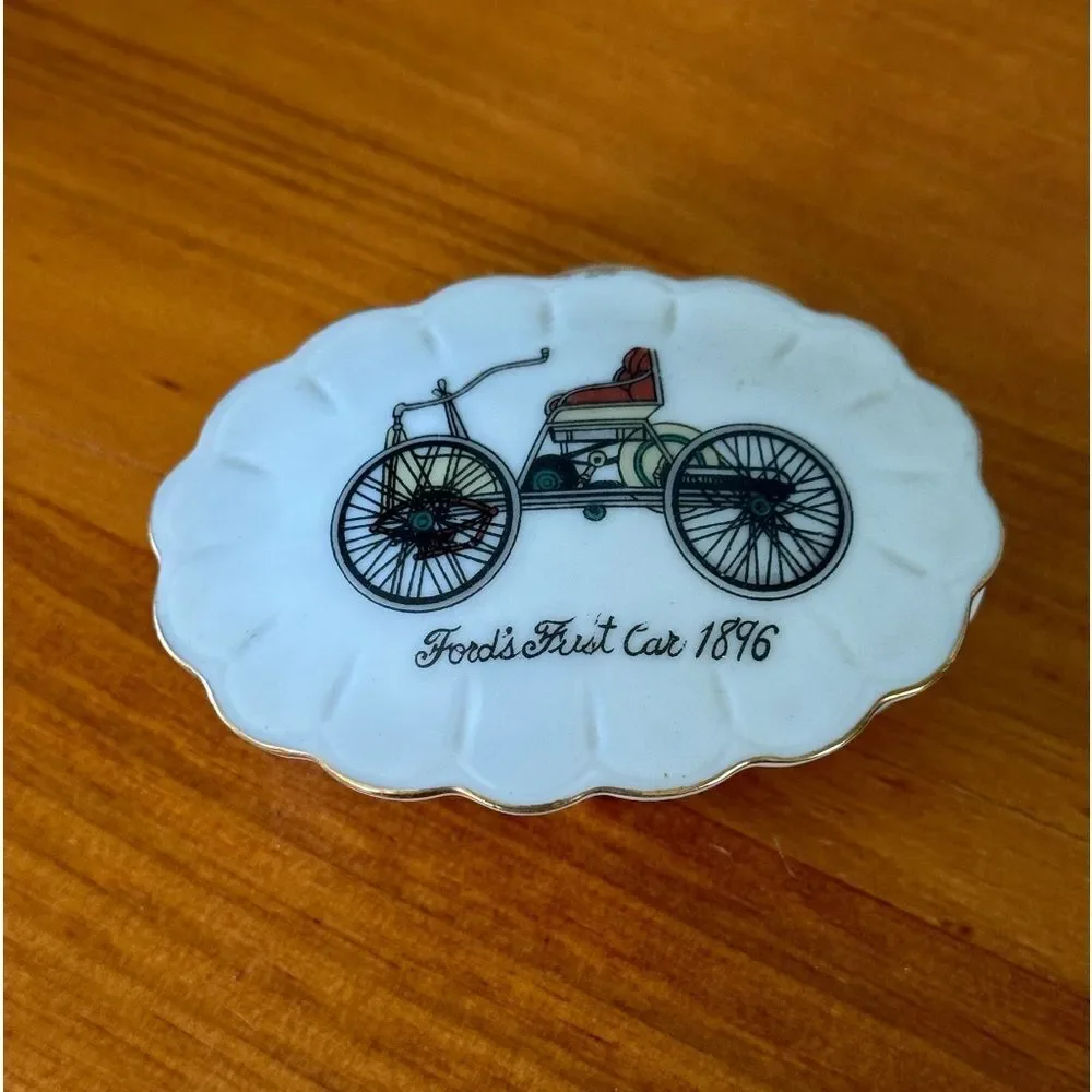Ford's First Car 1896 Vintage Porcelain Trinket Box with lid Gold trim 70’s